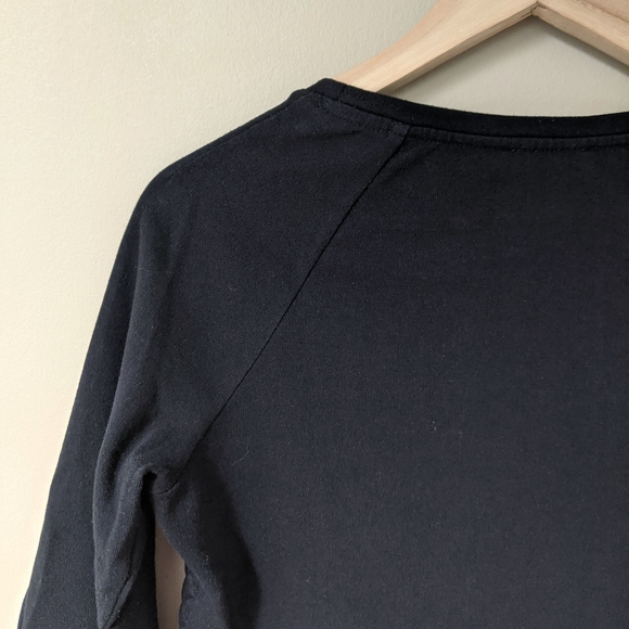 black quilted pullover sweater, size small - Picture 5 of 7